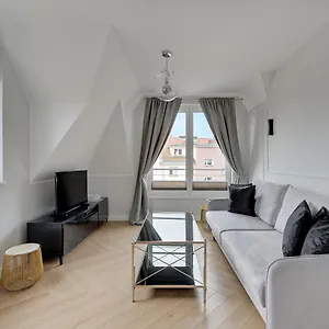  Apartment Tartaczna Center & Parking By Downtown